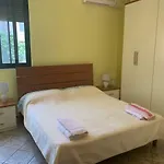 Bed & Breakfast Friends House Tirana