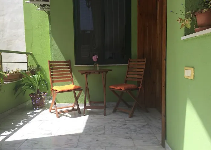 Friends House Oda ve Kahvaltı